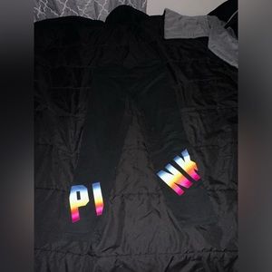 VICTORIA SECRETS PINK YOGA SIZE LARGE